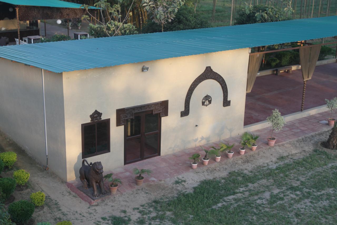 Dr. Sudha'S Ayurveda Hotel Muzaffarnagar Exterior photo